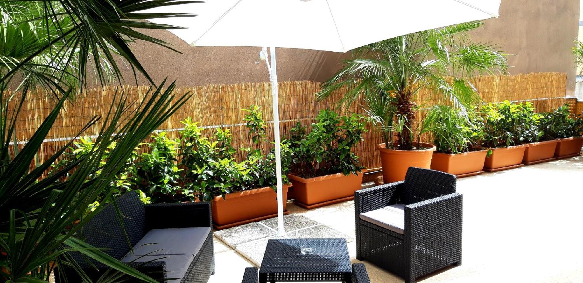 Phalanthos Taranto Bed & Breakfast Eksteriør bilde