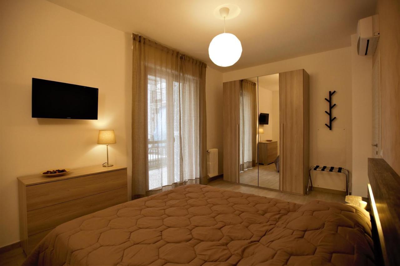 Phalanthos Taranto Bed & Breakfast Eksteriør bilde