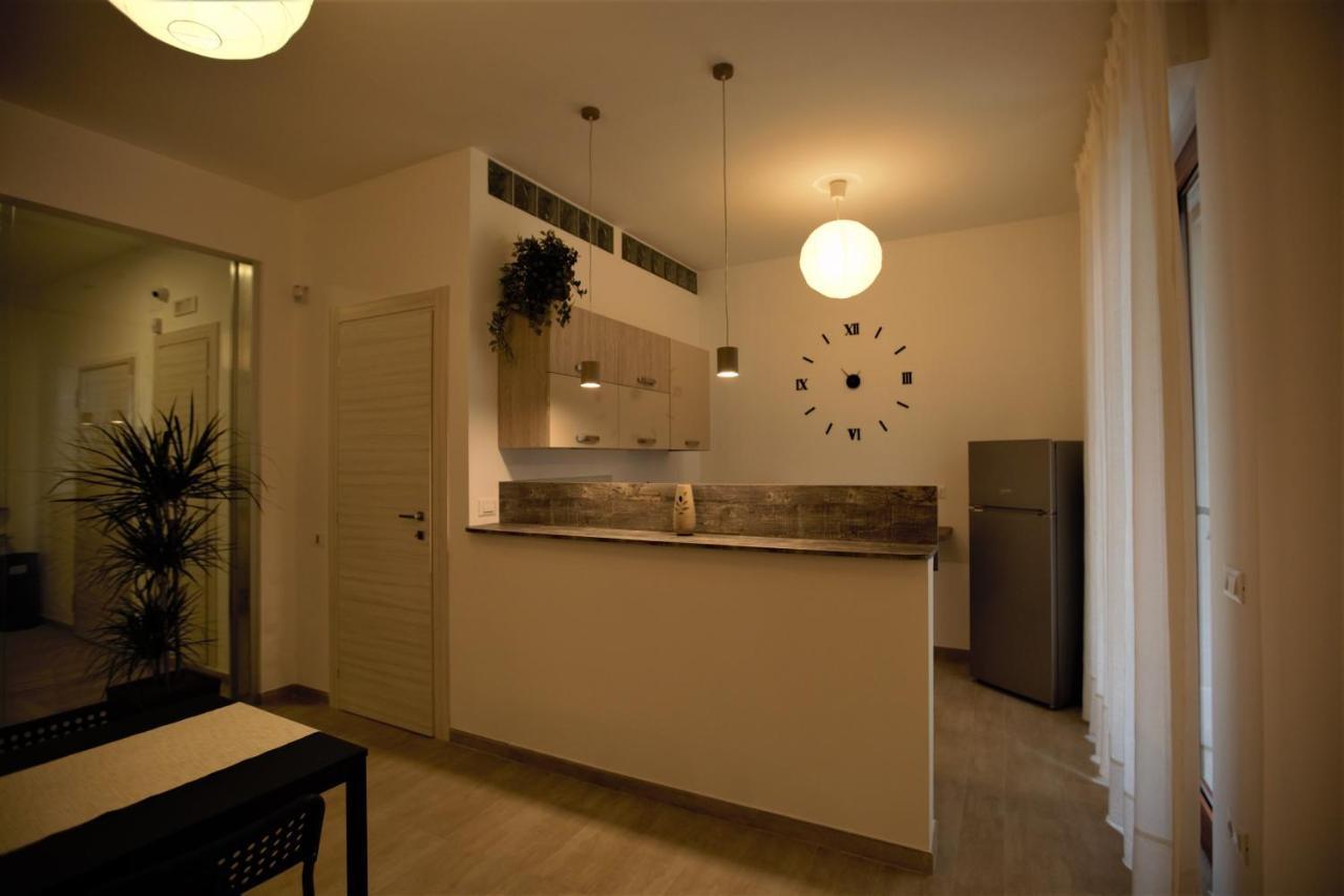 Phalanthos Taranto Bed & Breakfast Eksteriør bilde